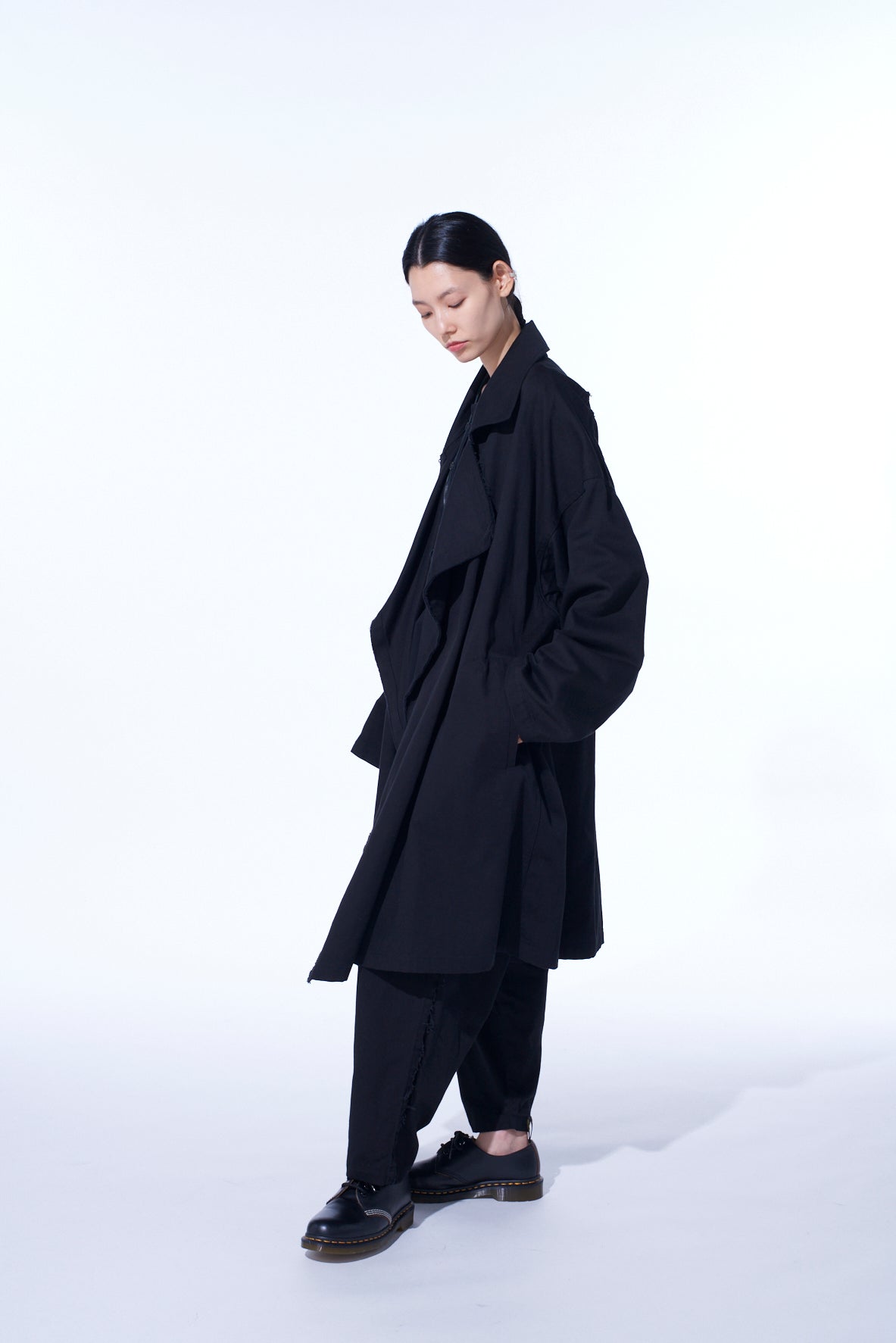 COTTON DRILL EMBROIDERY CUT-OUT DRAPE COAT