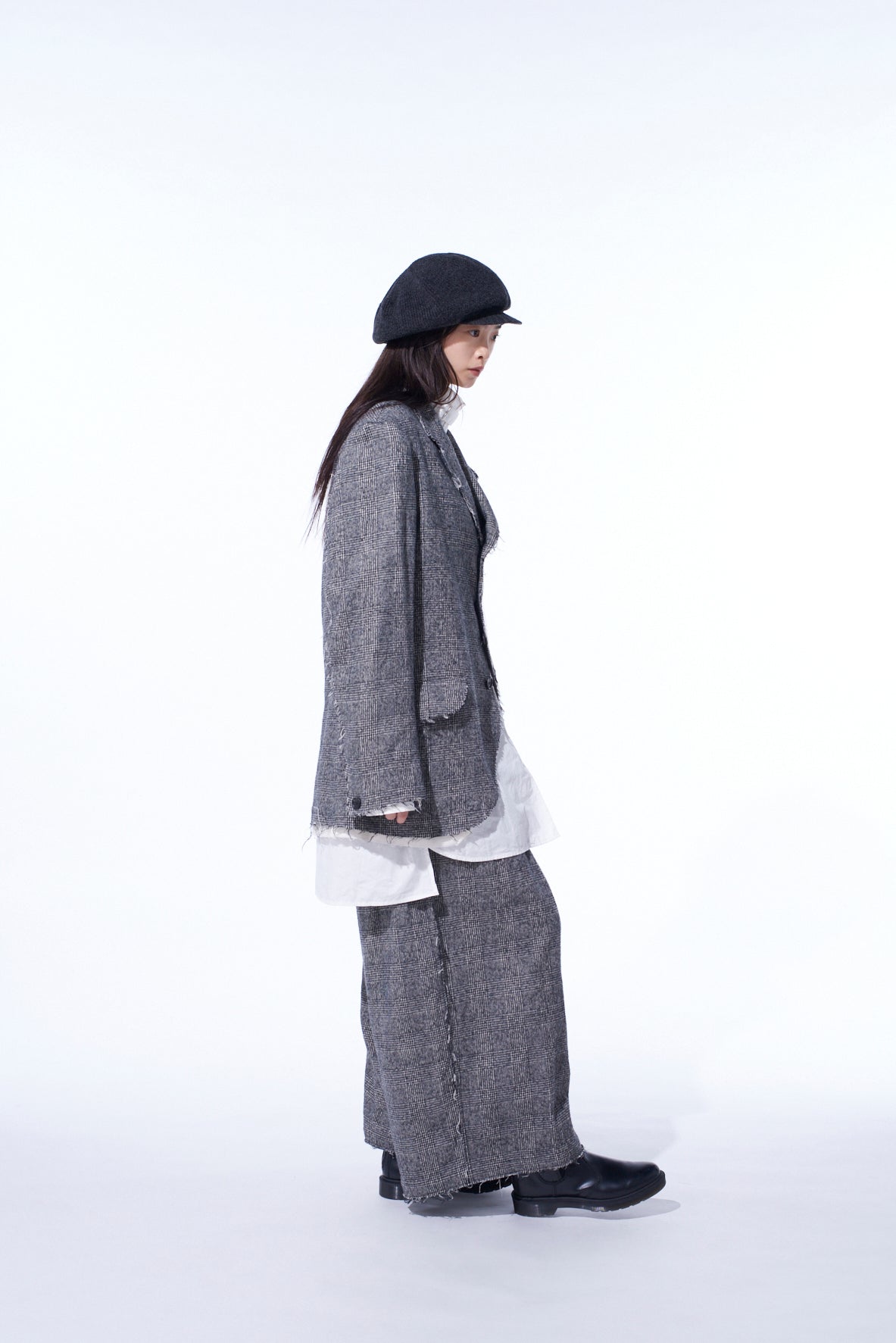 GLEN CHECK CUT-OUT HEM JACKET