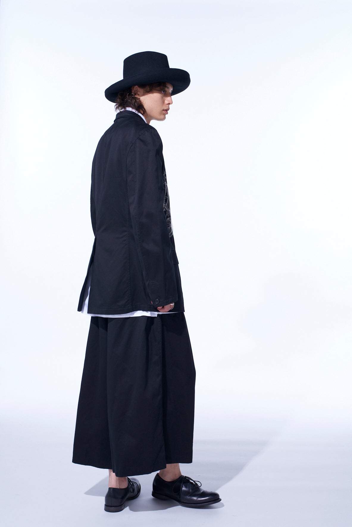 WEPON CLOTH 5 BUTTON EMBROIDERY TAILORED JACKET
