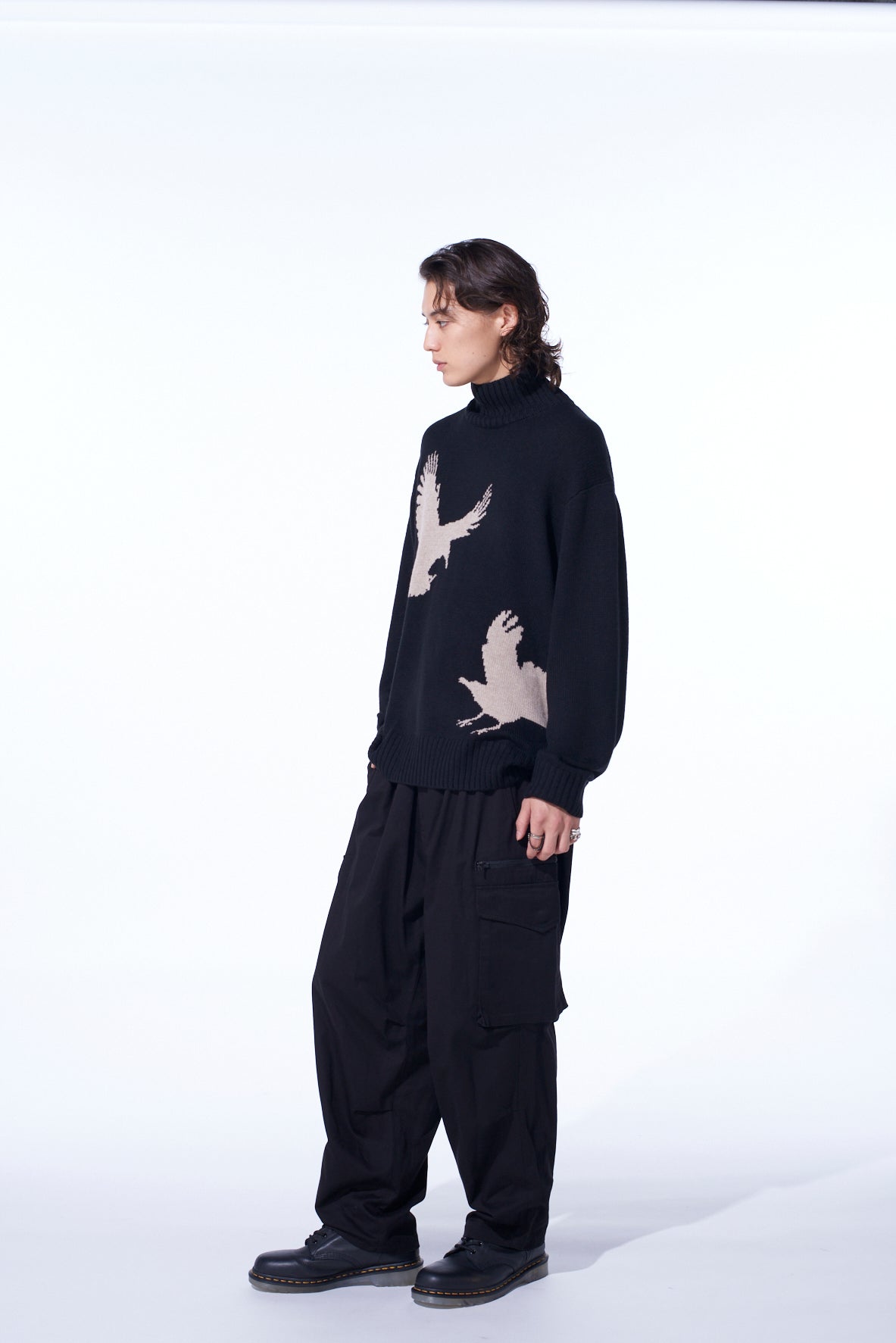 7G WOOL-BLEND INTARSIA CROW-PATTERN HIGH NECK KNIT