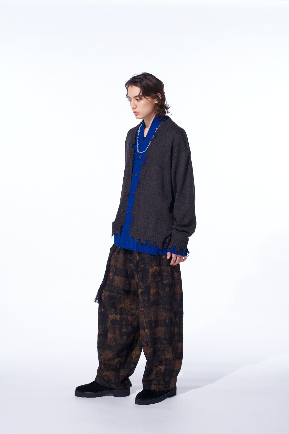 CORPILON BULKY WOOL COLOR-BLOCKED DAMAGE CARDIGAN