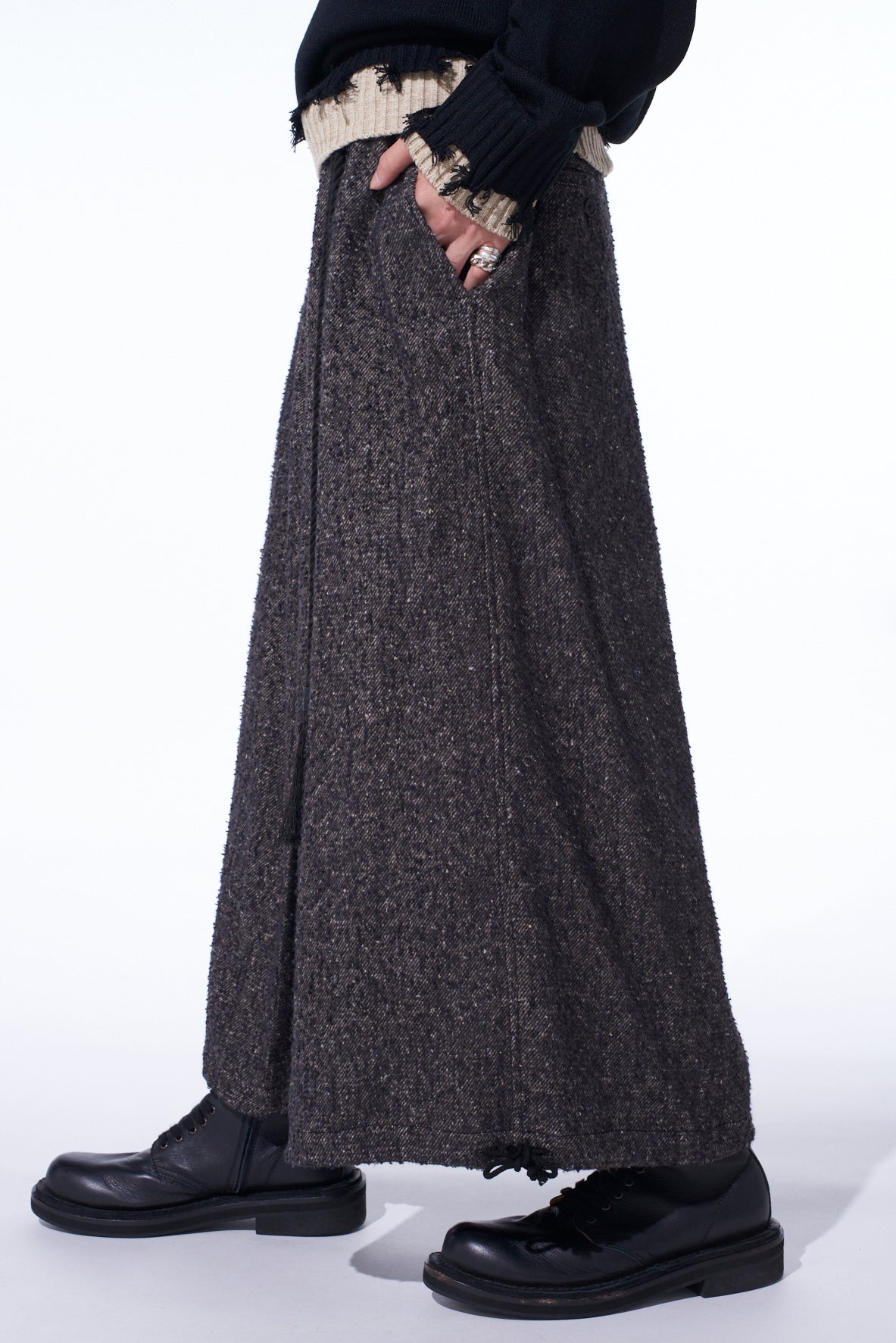 BRUSHED TWILL NEEDLE PUNCH ELASTIC HAKAMA PANTS