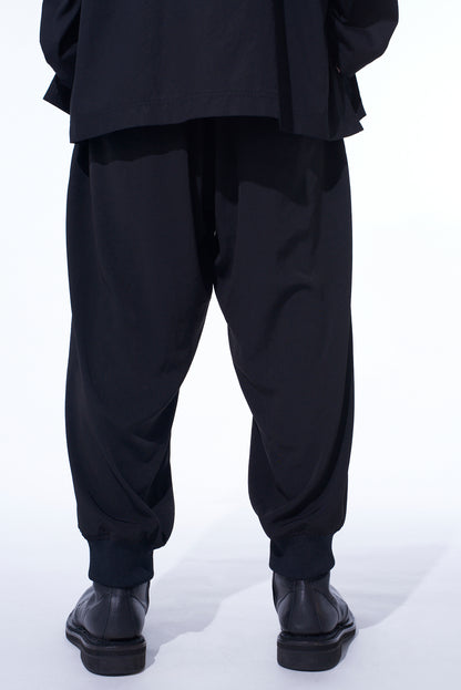 CREPE de CHINE HEM RIB 2 TUCK JOGGER PANTS