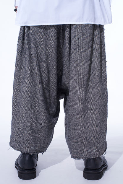 GLEN CHECK RAW EDGE WIDE SAROUEL PANTS