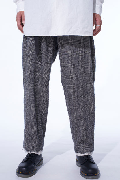 GLEN CHECK CUT-OUT HEM PANTS