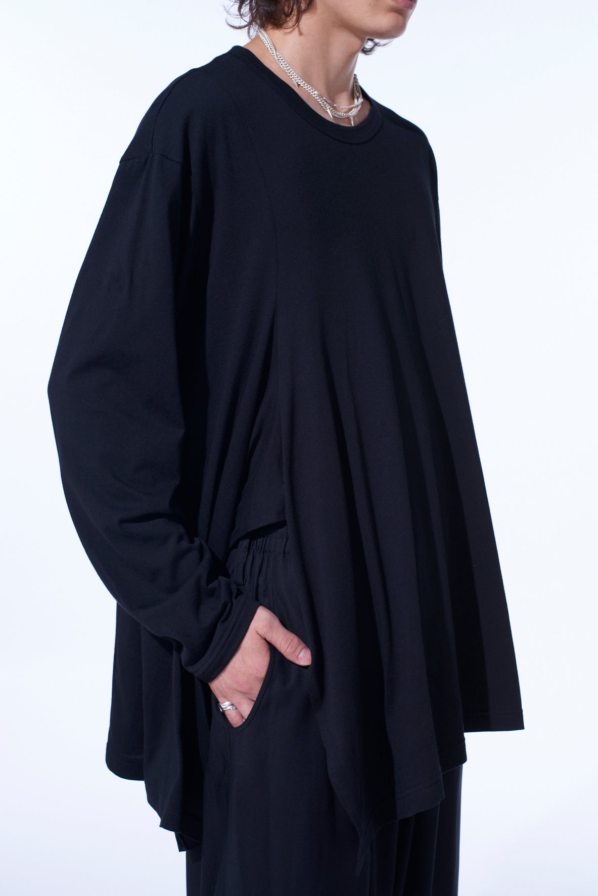 COTTON JERSEY FABRIC SWITCH L/S DRAPED T-SHIRT