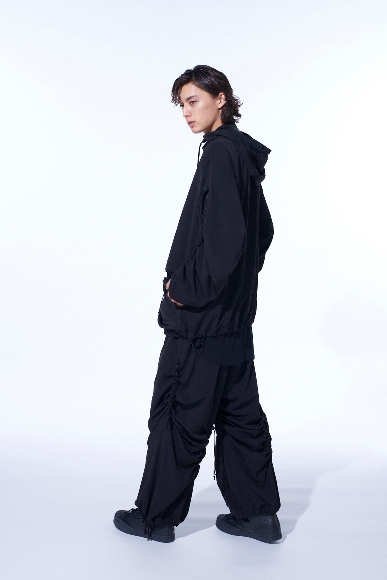 CREPE de CHINE SHIRRING MOUNTAIN PARKA