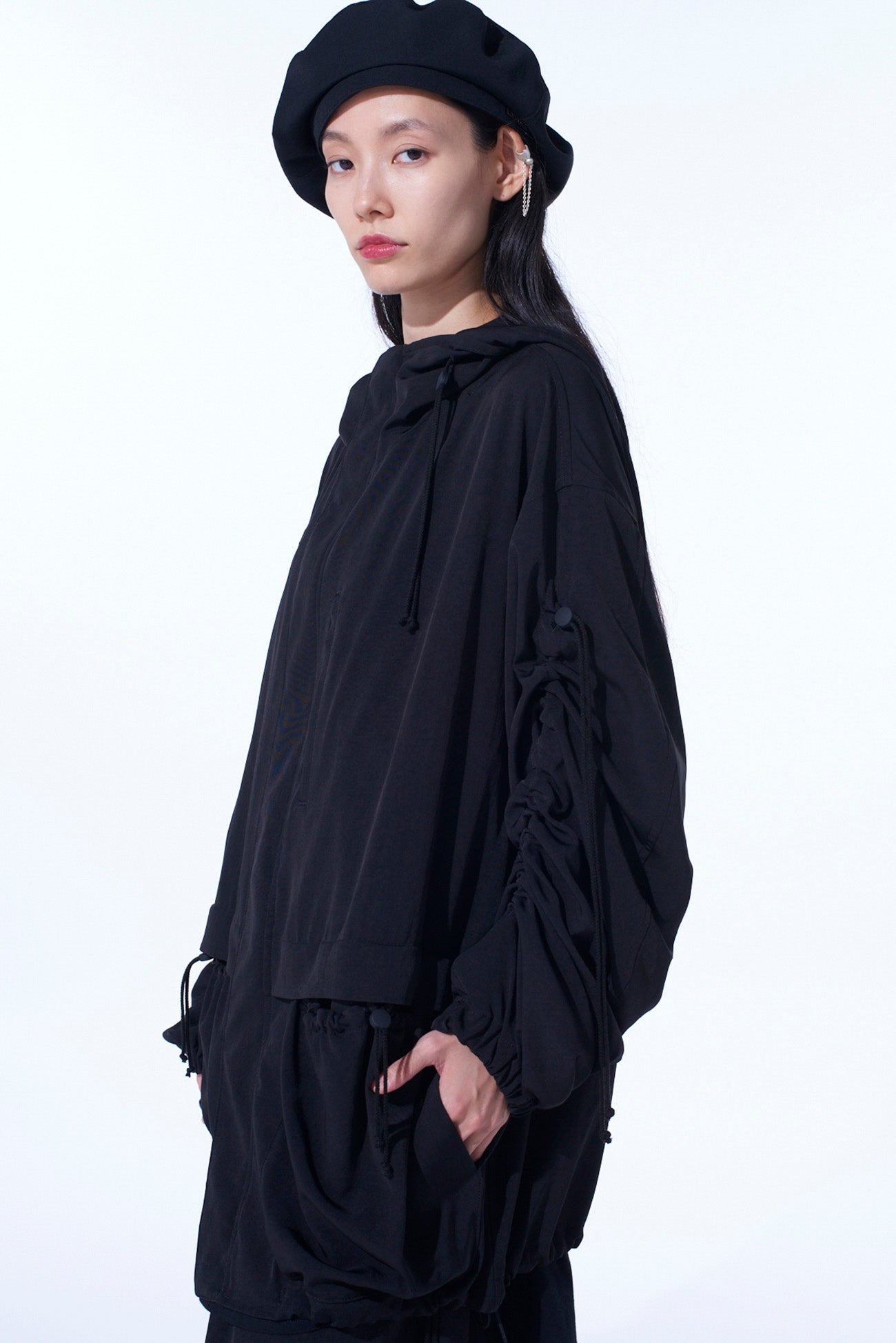 CREPE de CHINE SHIRRING MOUNTAIN PARKA