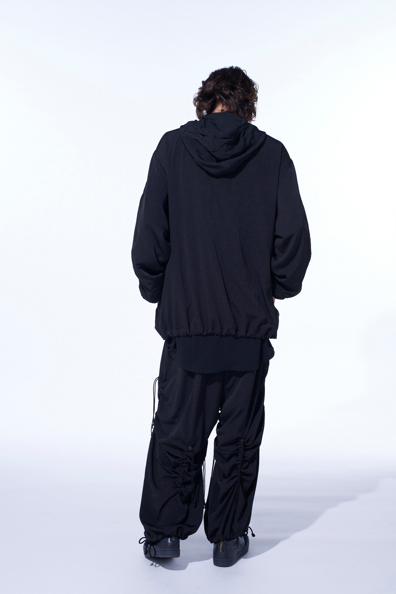 CREPE de CHINE SHIRRING MOUNTAIN PARKA