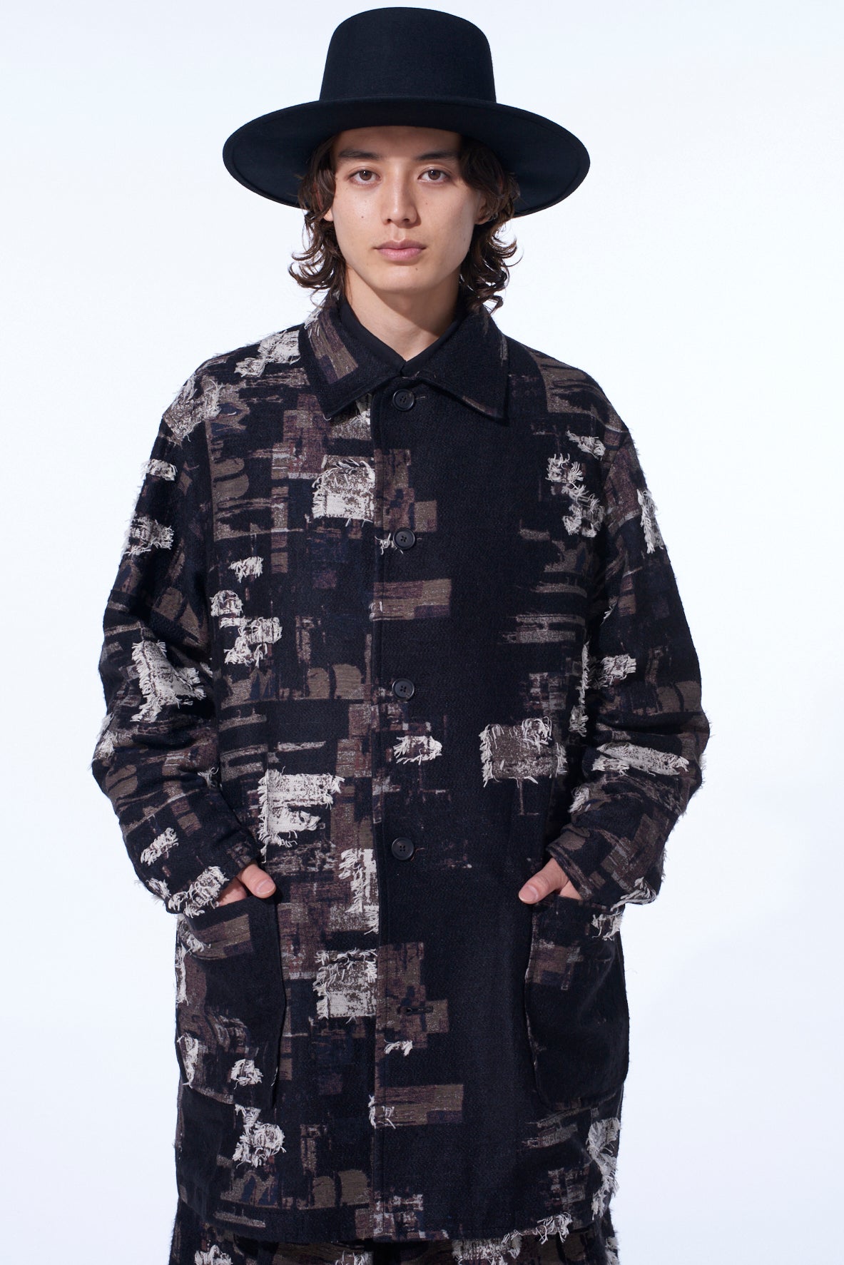 PATCHWORK CUT JACQUARD POCKET HALF COAT