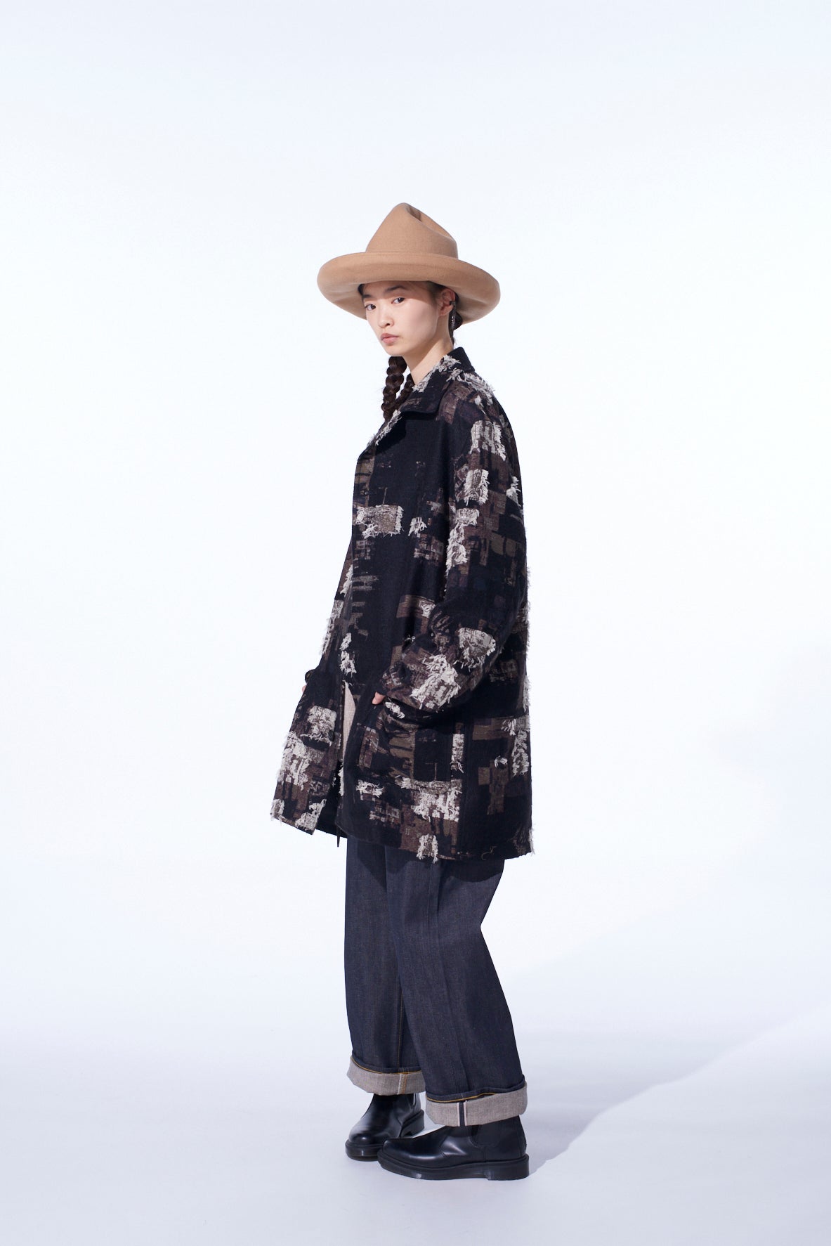 PATCHWORK CUT JACQUARD POCKET HALF COAT