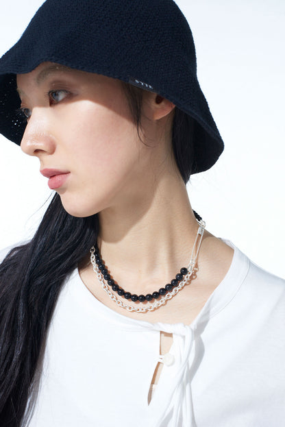 SAFETY PIN ONYX CHOKER
