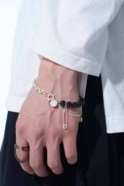 SAFETY PINS ONYX BRACELET
