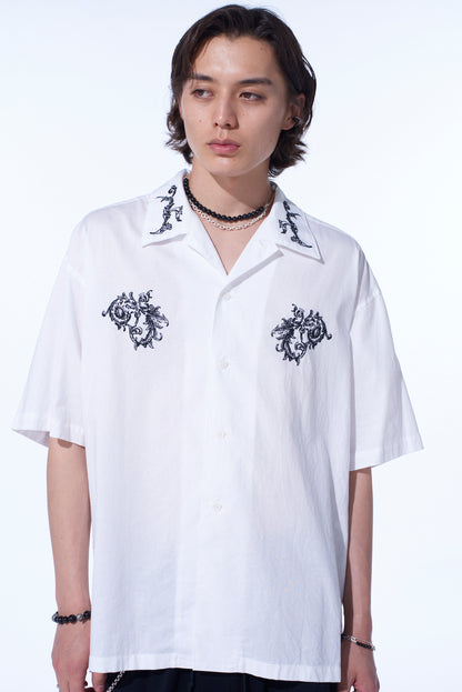 BAROQUE EMBROIDERY OPEN-COLLAR SHIRT