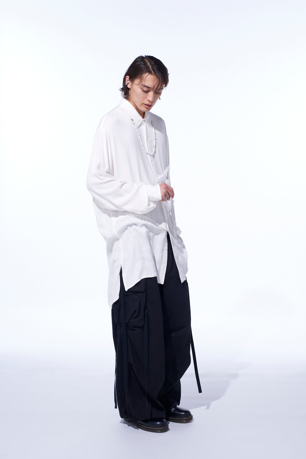 VISCOSE TWILL CUT-OFF OVERSIZED REGULAR COLLAR SHIRT