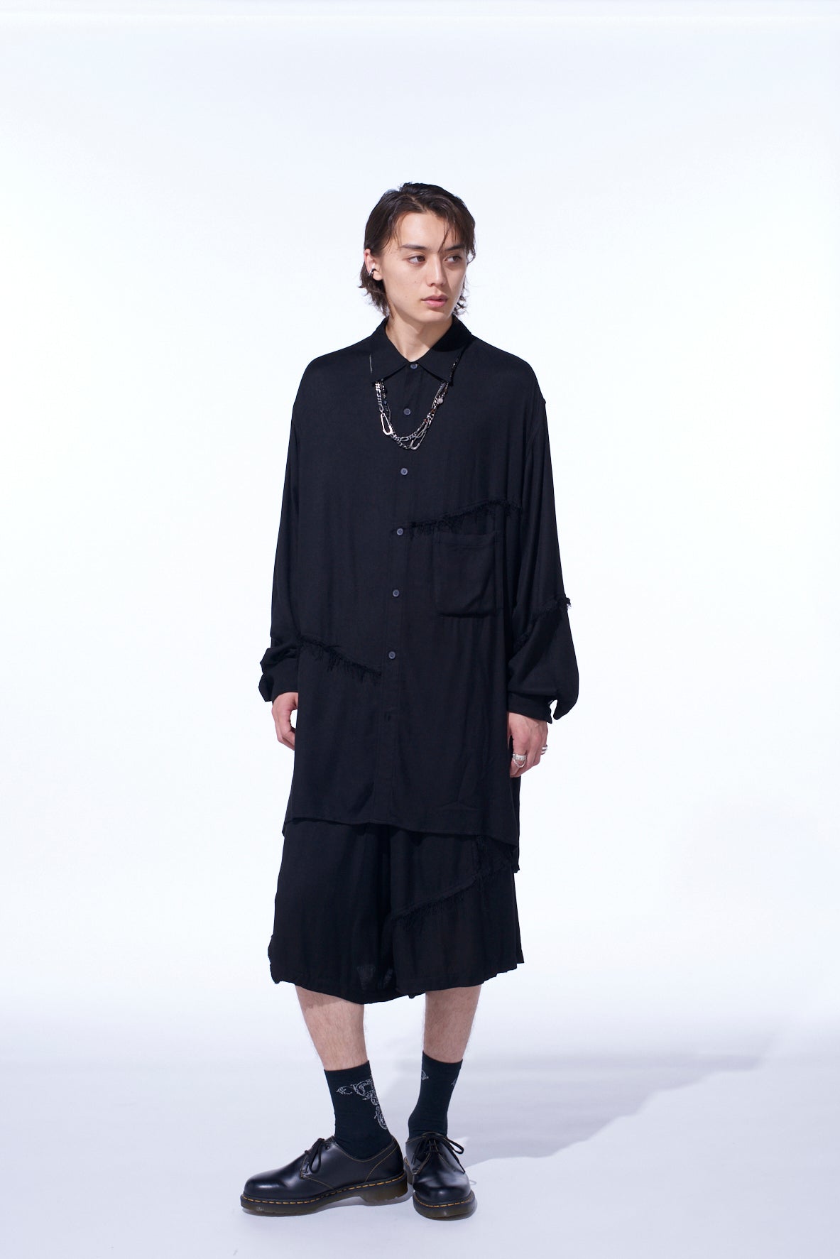 VISCOSE TWILL CUT-OFF OVERSIZED REGULAR COLLAR SHIRT