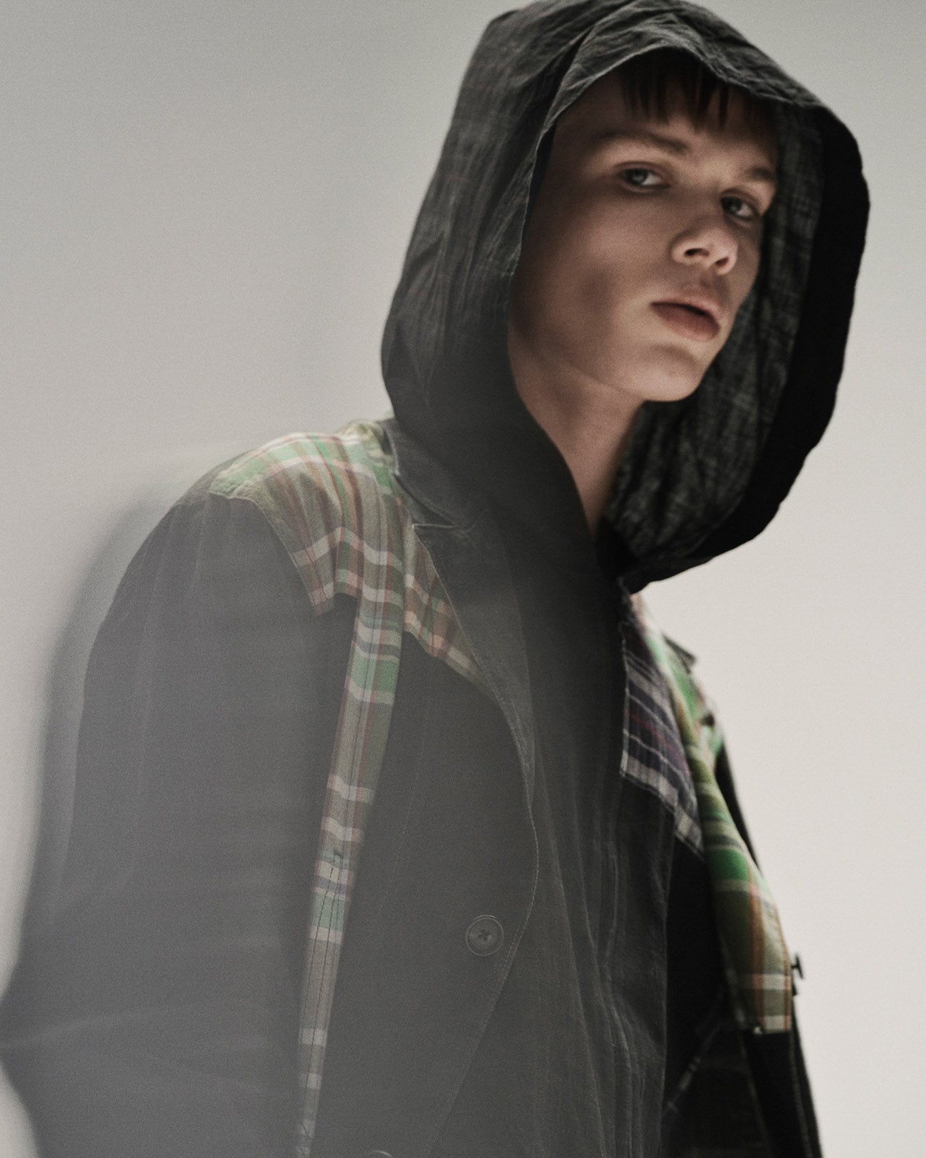 MADRAS CHECK PIGMENT PRINT HOODED SHIRT