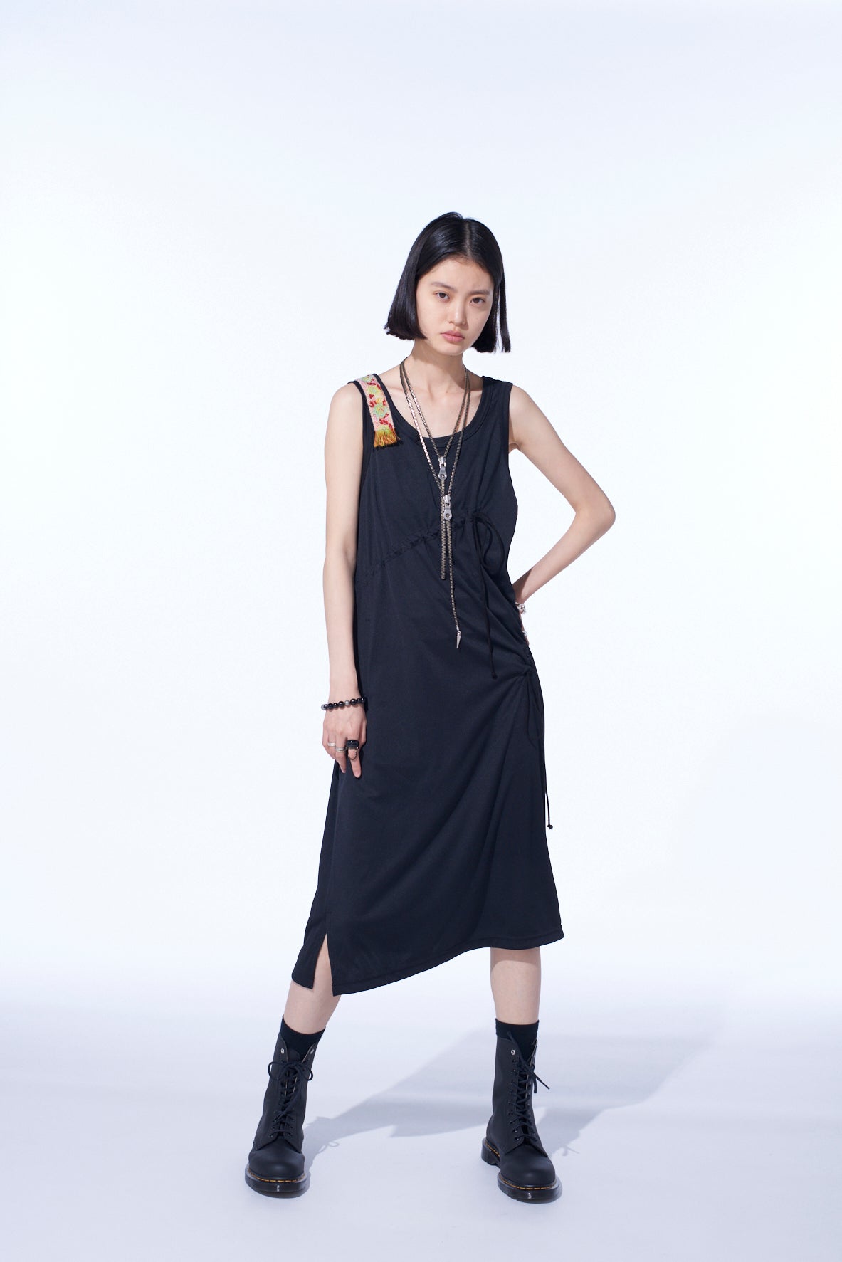 PE/SMOOTH JERSEY STRINGS GATHERED DRESS WITH TYROLEAN TAPES