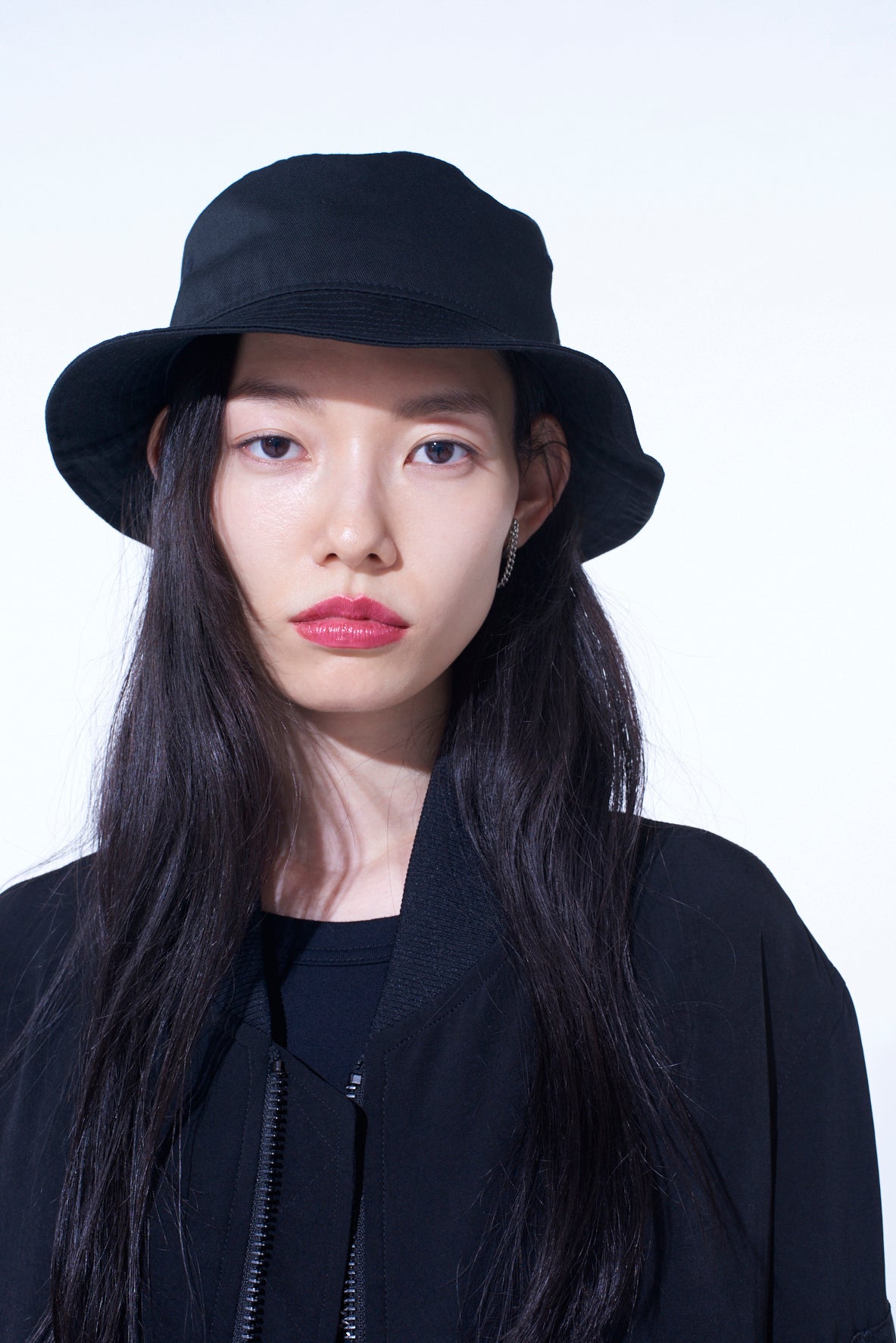 S'YTE × New Era LOGO EMBROIDERY BUCKET 01