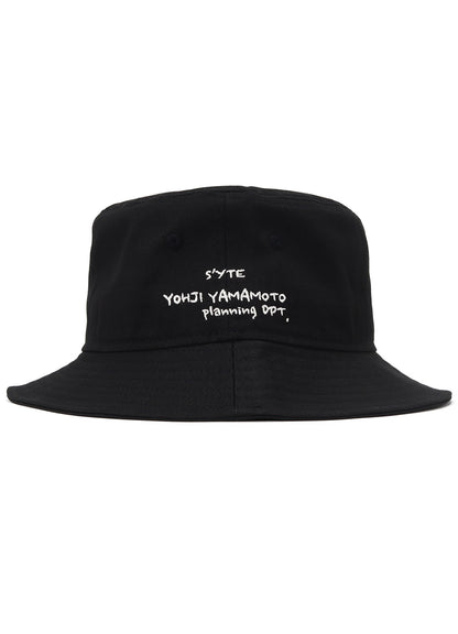 S'YTE × New Era LOGO EMBROIDERY BUCKET 01