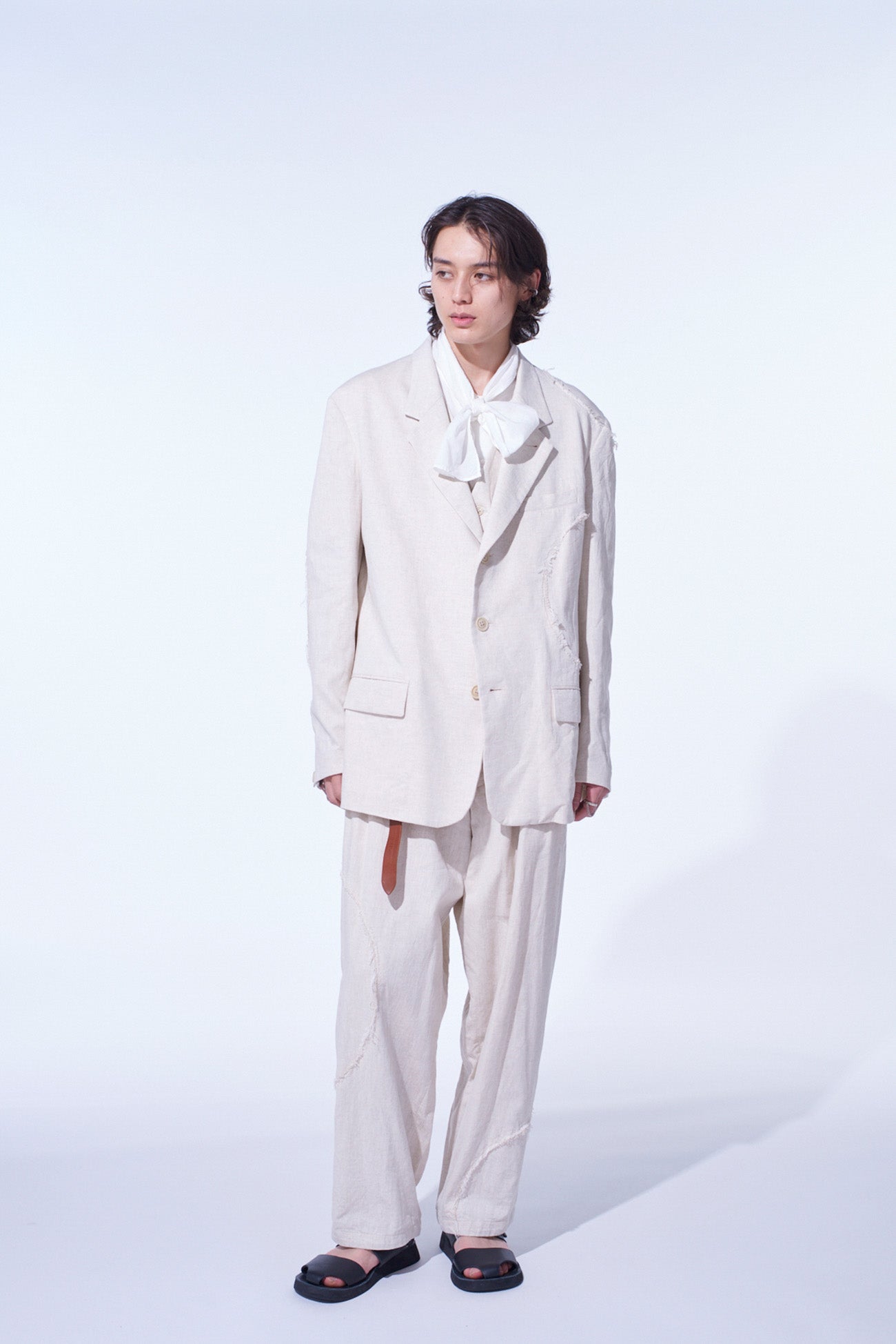 LINEN/COTTON HERRINGBONE ZIGZAG CUT-OUT JACKET