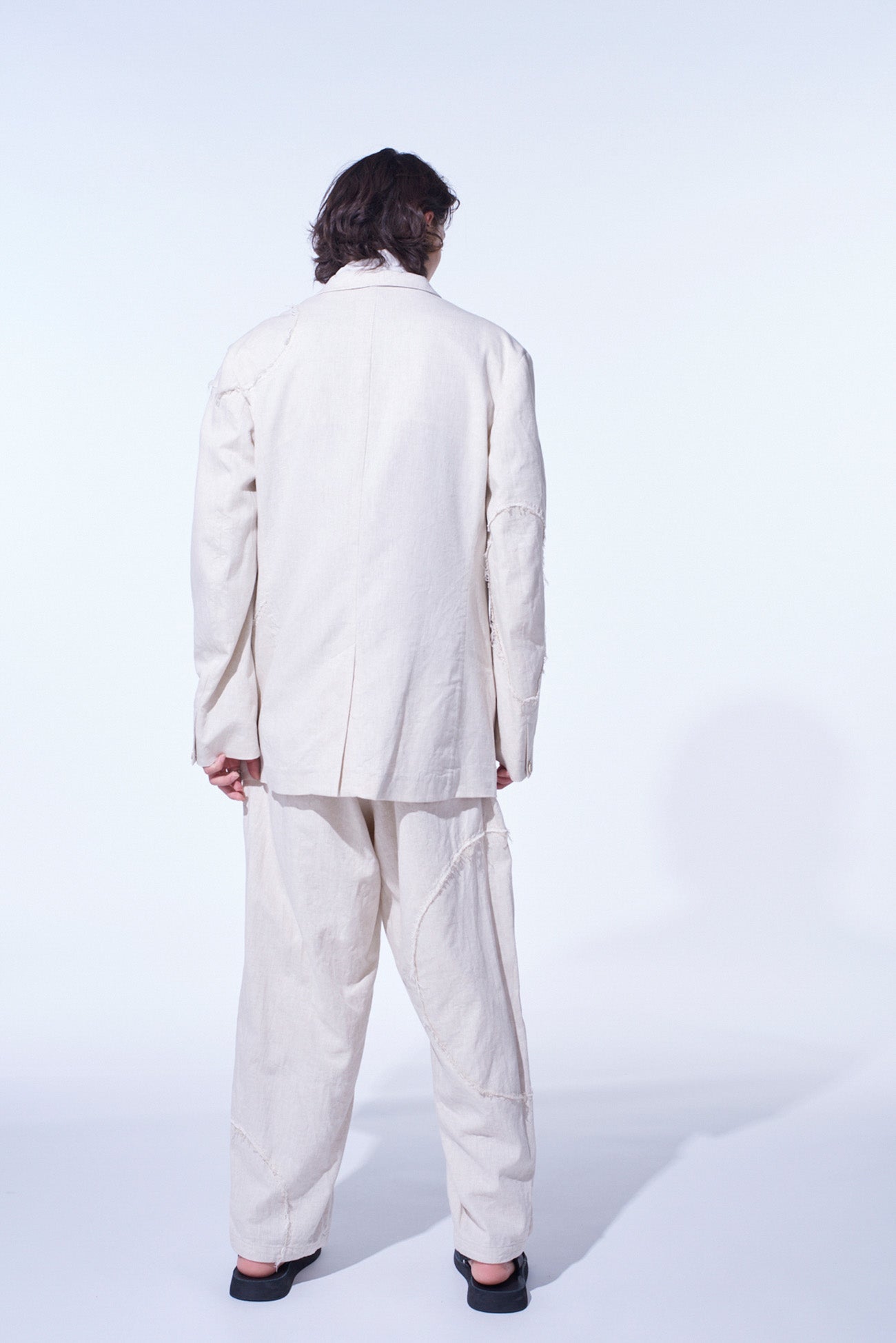 LINEN/COTTON HERRINGBONE ZIGZAG CUT-OUT JACKET