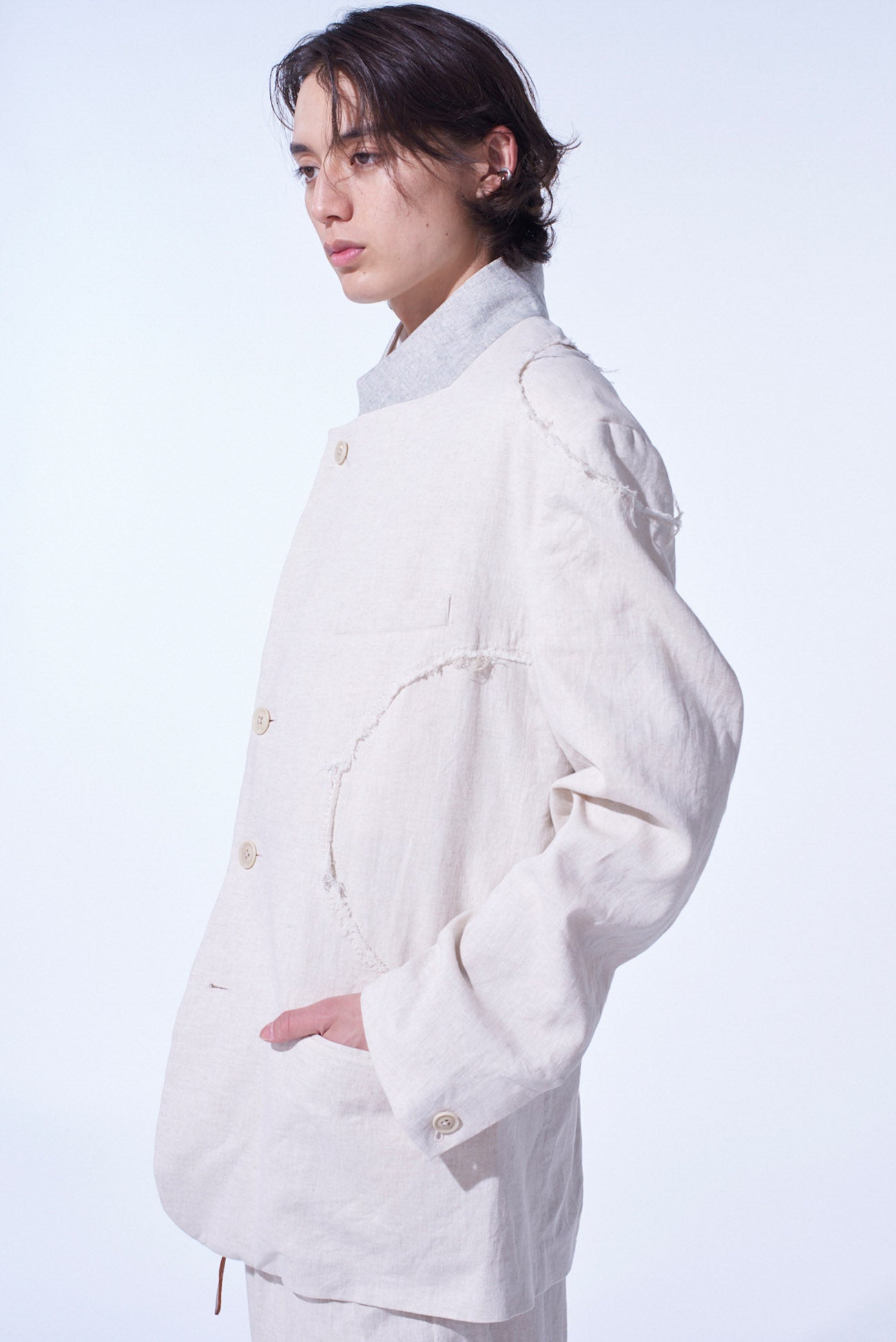 LINEN/COTTON HERRINGBONE ZIGZAG CUT-OUT JACKET