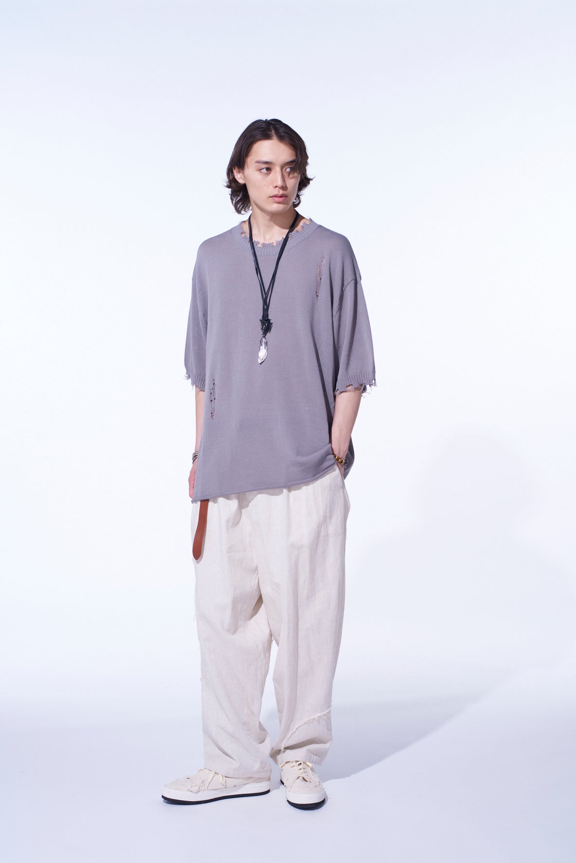 COMPACT TWIST 10G DAMAGED KNITTED PULLOVER
