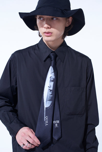 S'YTE x KOICHI IYODA ARTWORK PRINTED SILK TIE -Quill-