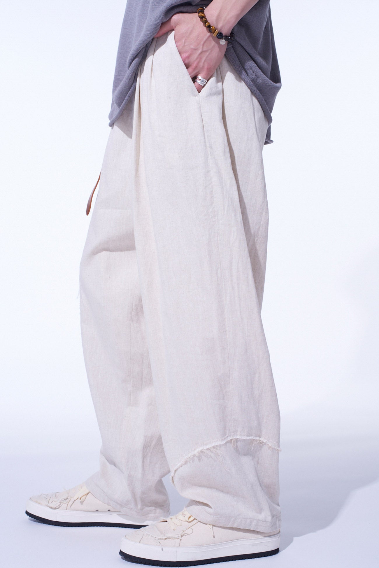 LINEN/COTTON HERRINGBONE ZIGZAG CUT-OUT PANTS
