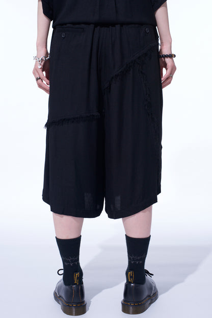VISCOSE TWILL CUT-OFF WIDE SHORTS