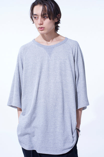 COTTON GAUZE BACK CENTER STITCH OVERSIZED RAGLAN SLEEVE T-SHIRT