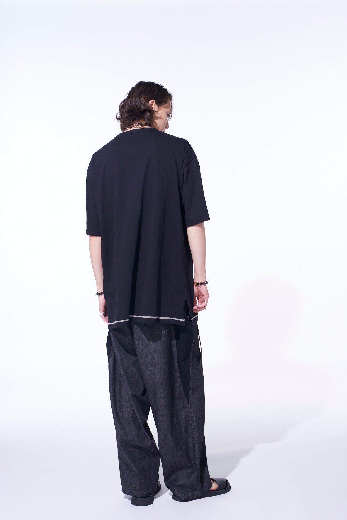 SOFT JERSEY COLOR STITCH LAYERED T-SHIRT