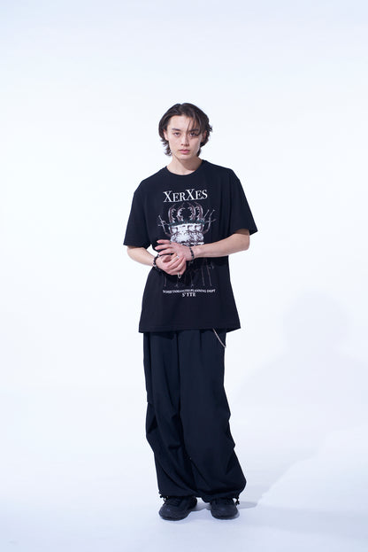 S'YTE x KOICHI IYODA ARTWORK PRINTED T-SHIRT -Xerxes-