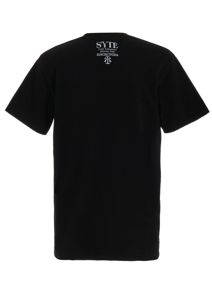 S'YTE x KOICHI IYODA ARTWORK PRINTED T-SHIRT -Sphinx-