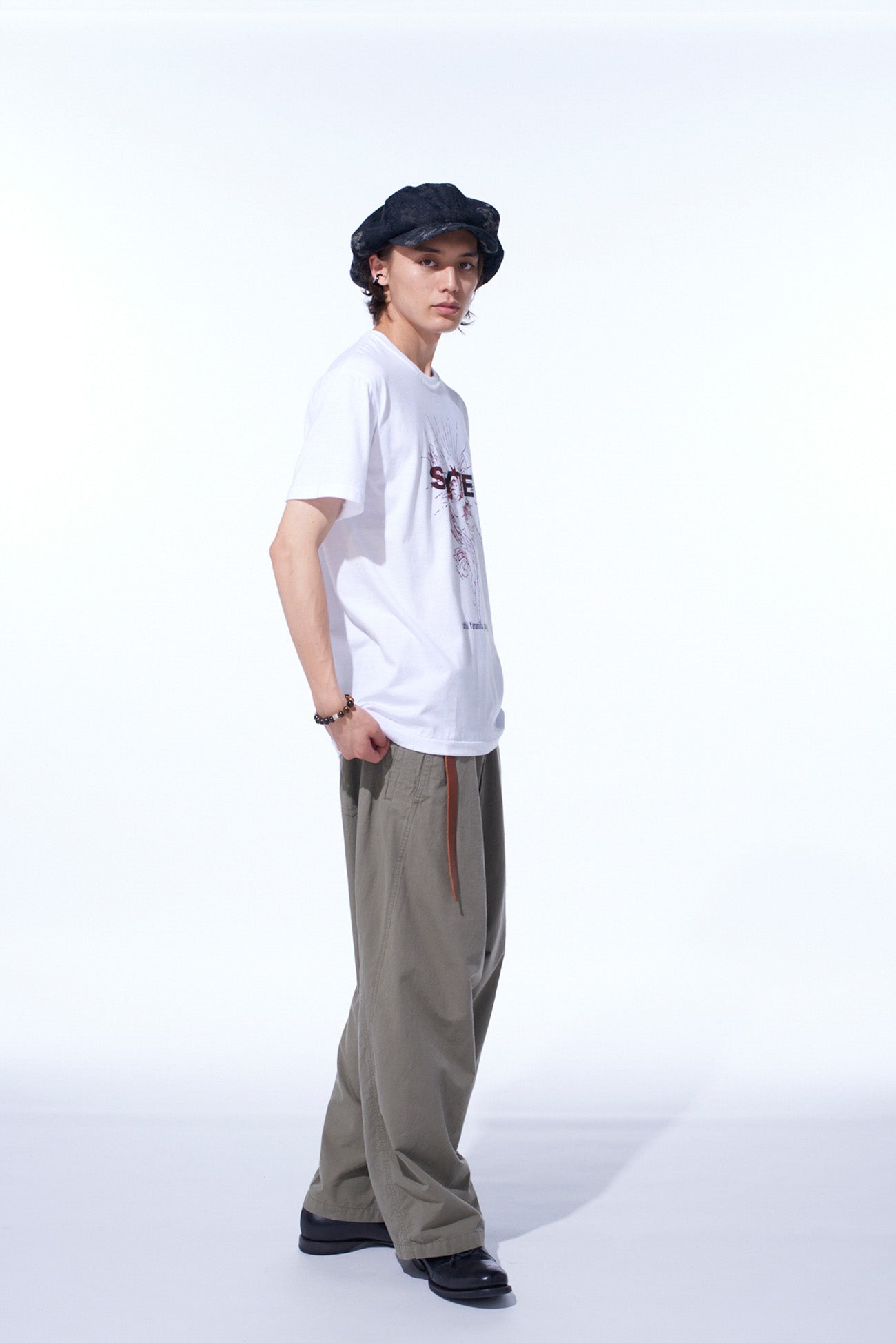 GRAPHIC T-SHIRT -ANGEL-