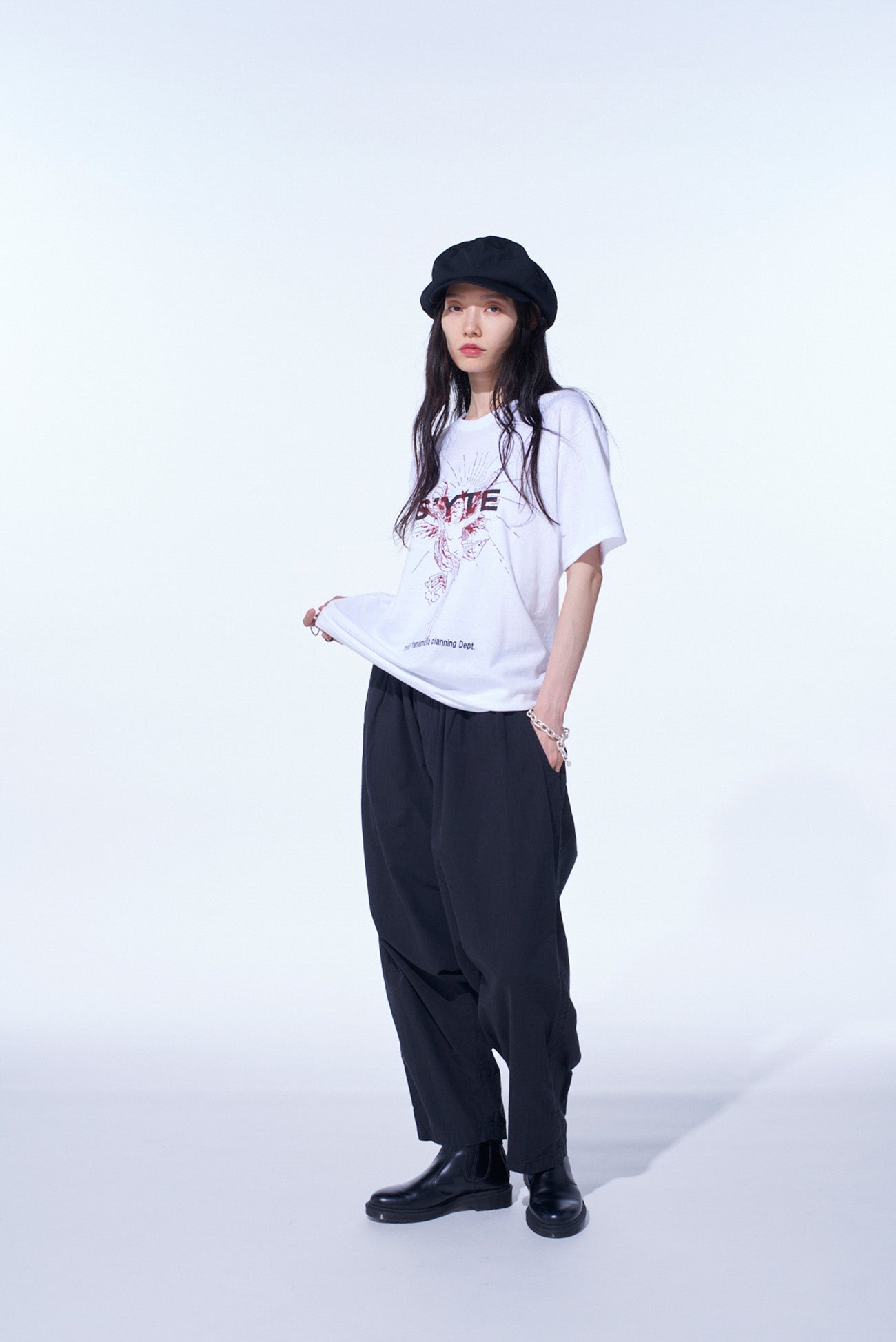 GRAPHIC T-SHIRT -ANGEL-