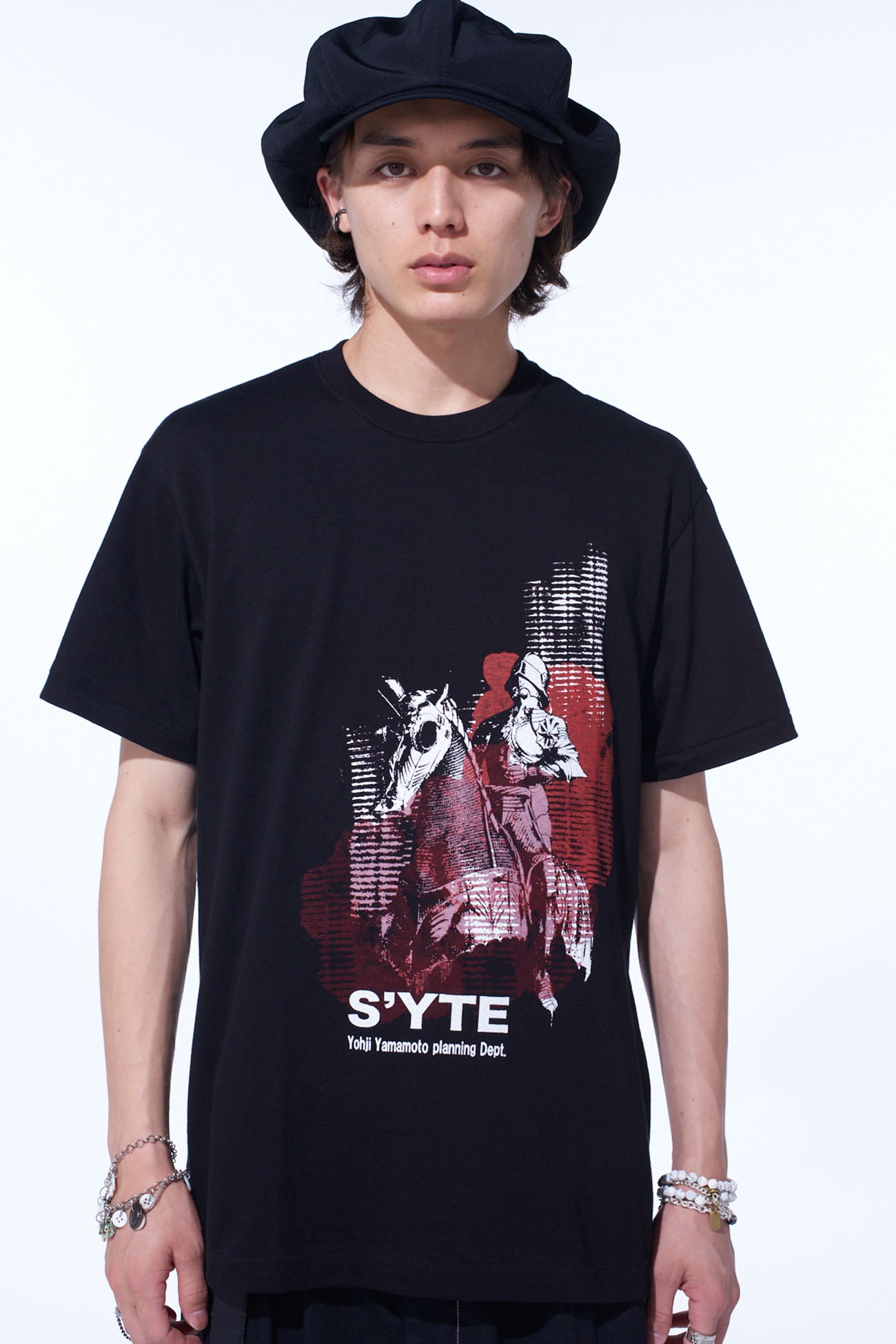 GRAPHIC T-SHIRT -KNIGHT-