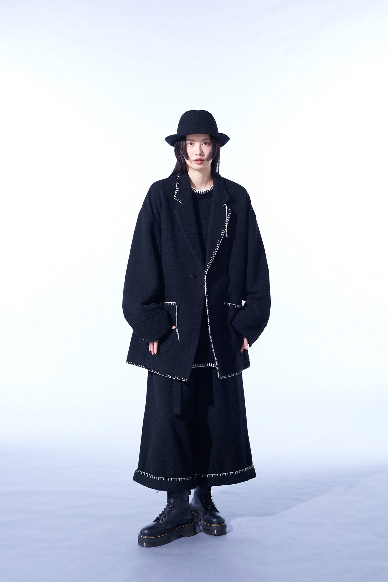 W/TOP MOSSA BELTED SAROUEL PANTS WITH BLANKET STITCH DESIGN