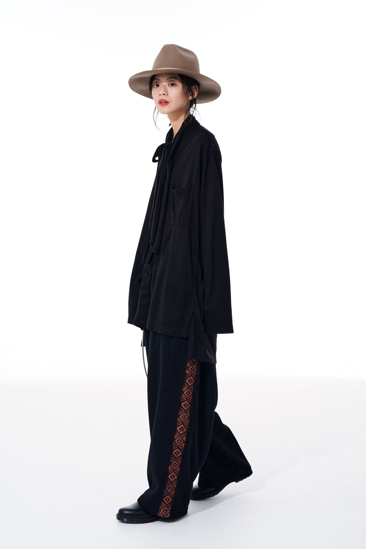 FLANNEL + ECUADORIAN WOVEN BRAID SIDE-SWITCHING PANTS