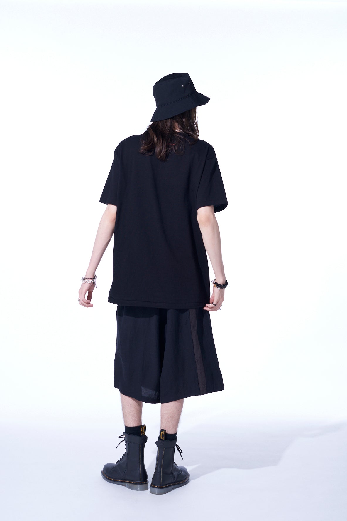 LILY FLOWER GRAPHIC T-SHIRT