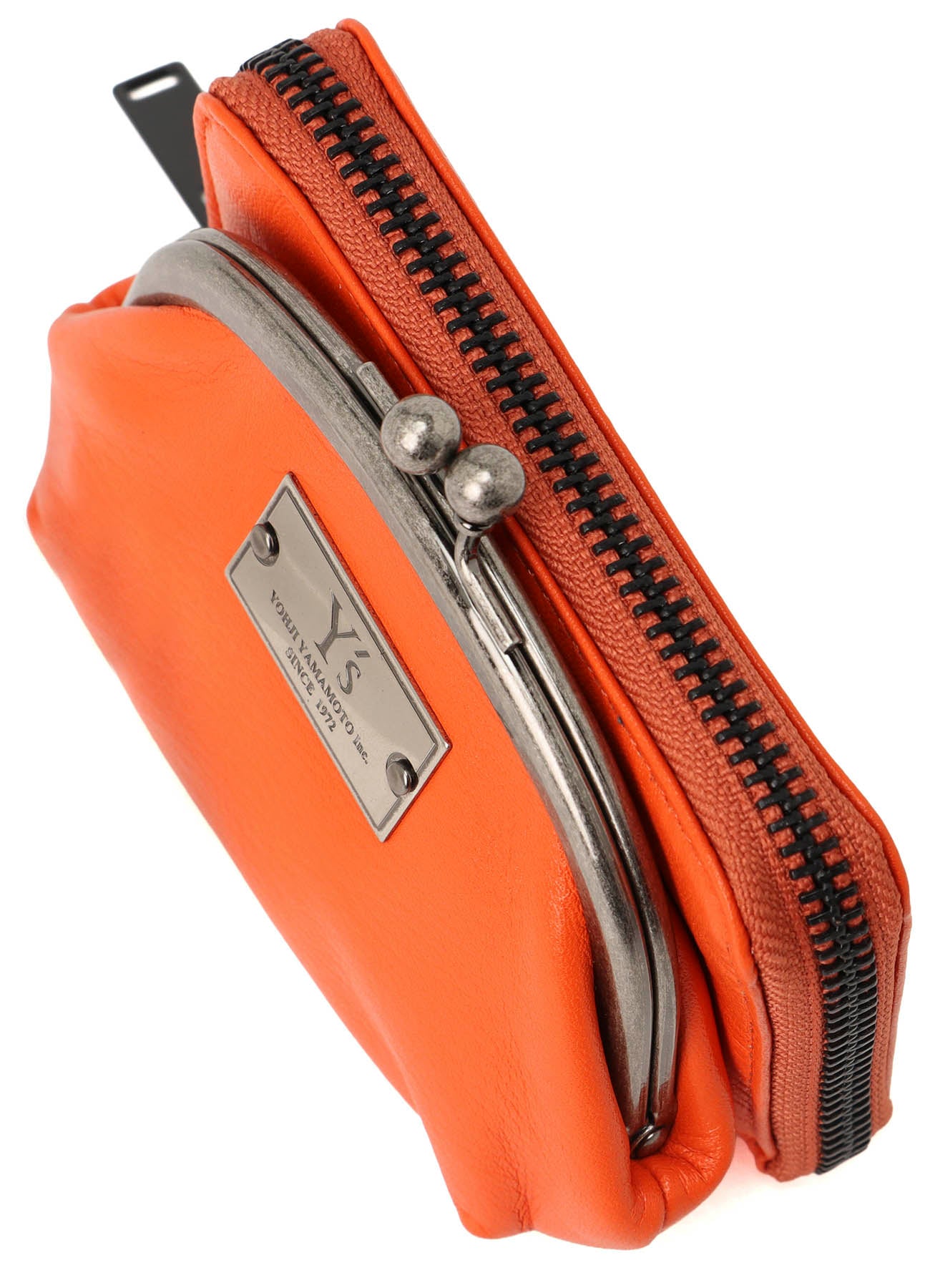 SEMI-GLOSSY LEATHER WALLET W/ METAL CLASP