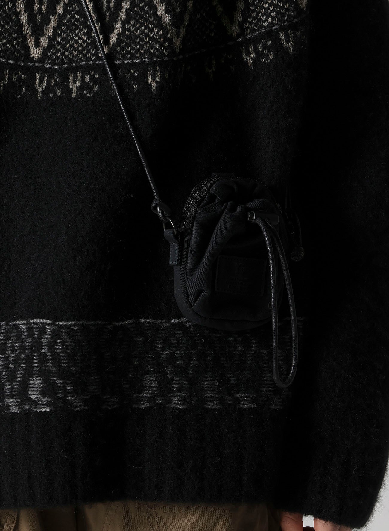 COTTON LINEN TWILL / LEATHER POUCH