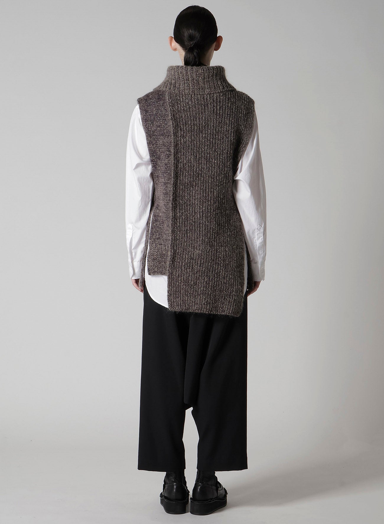 MOHAIR WOOL COMBINATION KNIT VEST