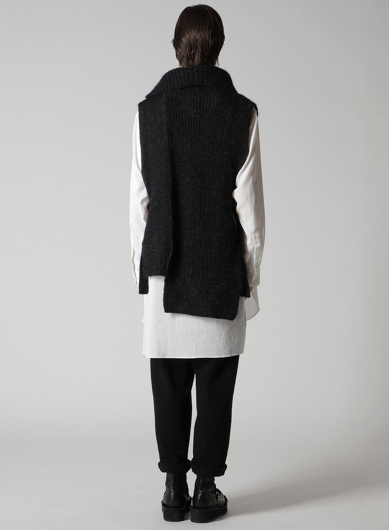 MOHAIR WOOL COMBINATION KNIT VEST