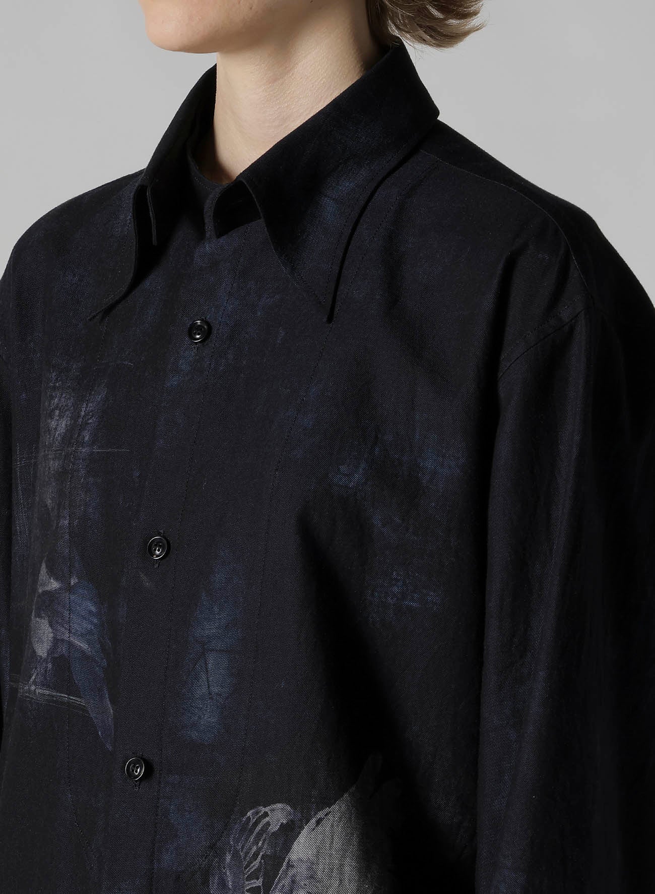 BIRD PRINT DENIM DOUBLE FRONT SHIRT