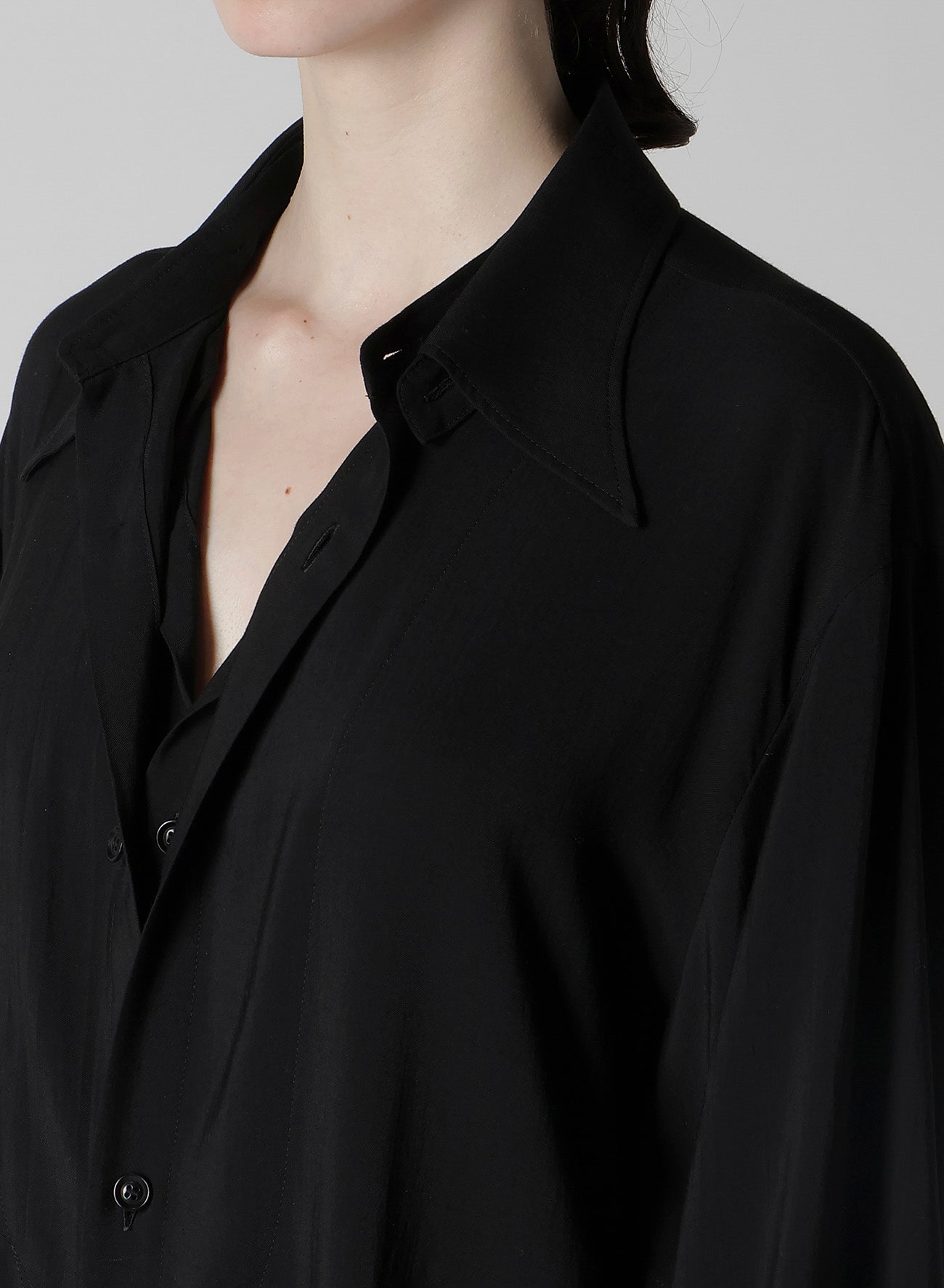 HARD-TWIST SERGELAYERED FRONT SHIRT