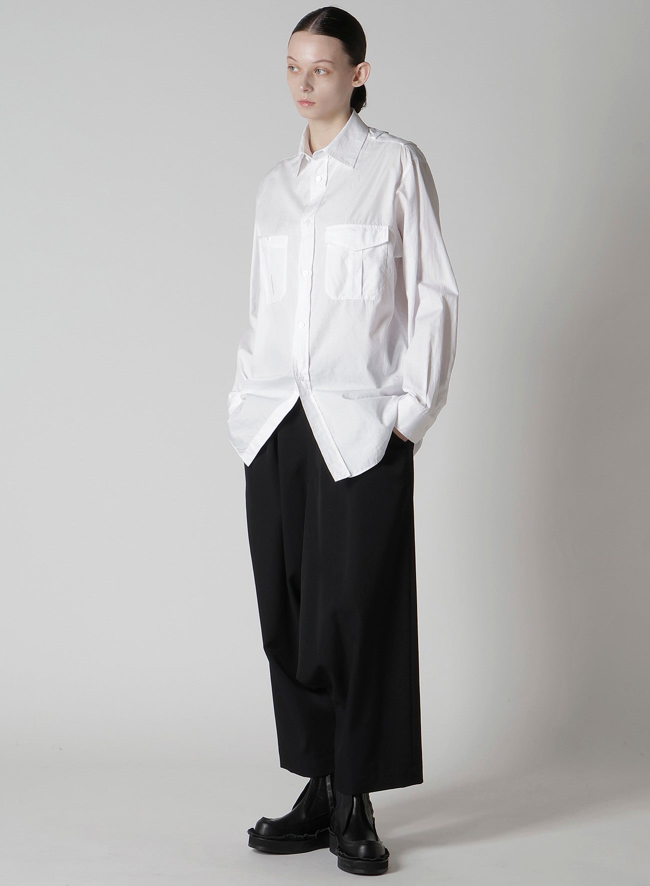 100/2 BROAD SHOULDER LOOP WORK BLOUSE