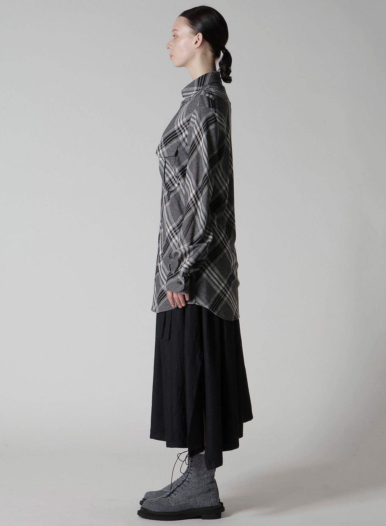 GAUZE PLAID SHOULDER LOOP BLOUSE