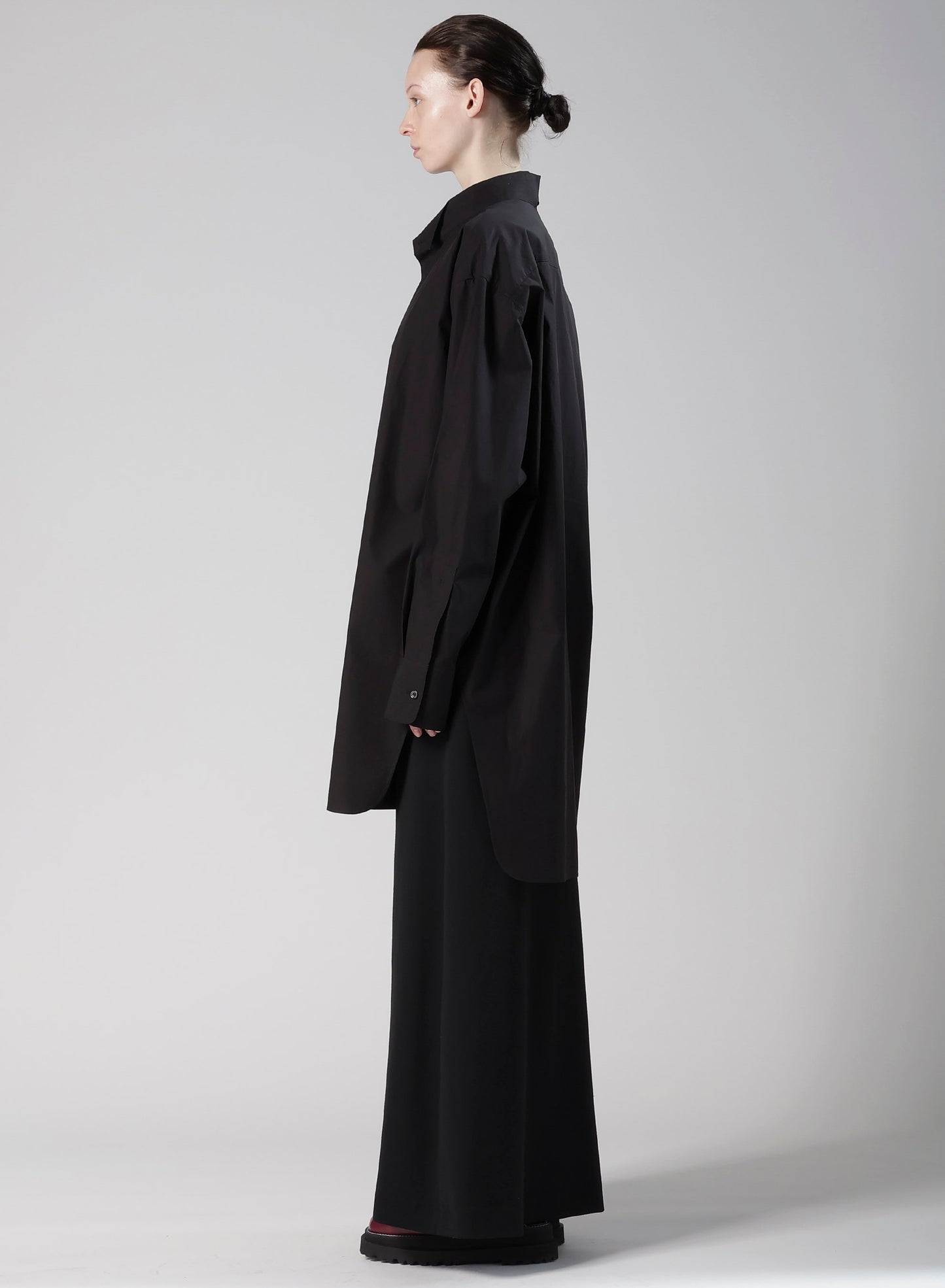 COMPACT TYPEWRITER WING COLLAR DOUBLE SHIRT